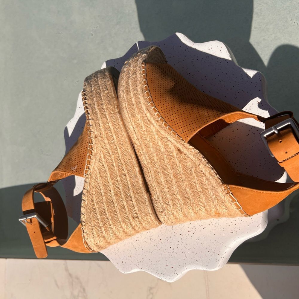 Marc Fisher Espadrille Wedge Sandals Camel Suede Perforated Ankle Strap 7.5 - Picture 4 of 7